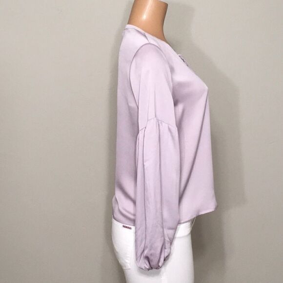 Hammered lace up lavender blouse. NWT - Picture 3 of 5